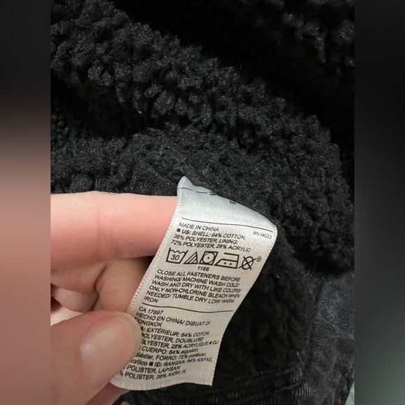 Old Navy Boyfriend Jean Jacket Black Denim Metal Button Sherpa Lined Women Sz M - Picture 4 of 9